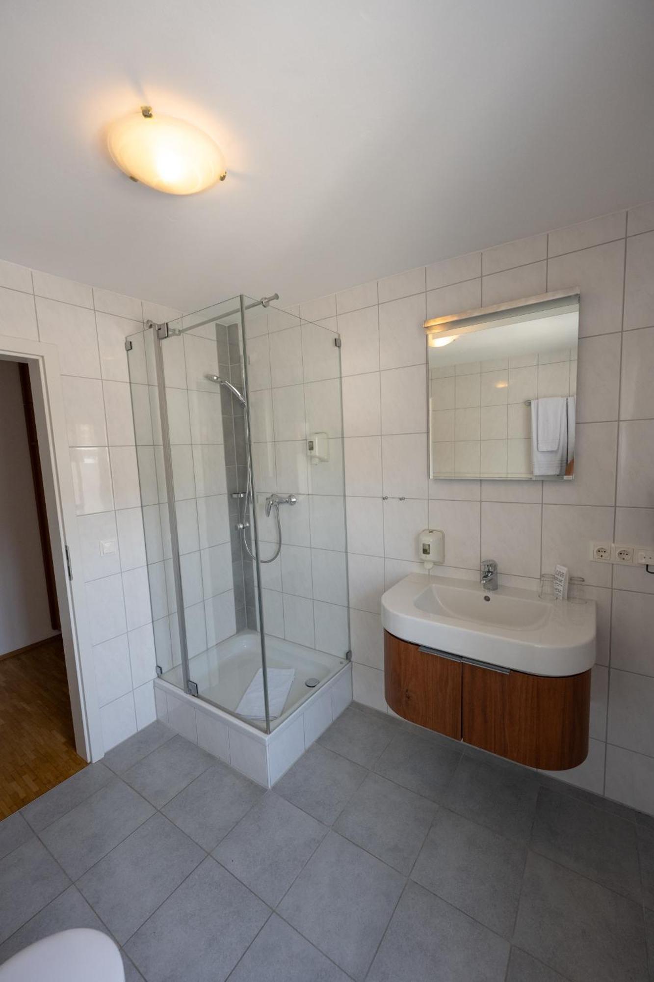 Komfort Apartmenthaus Haslbach Fgz Řezno Exteriér fotografie